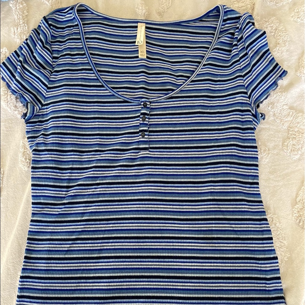 Blue tshirt